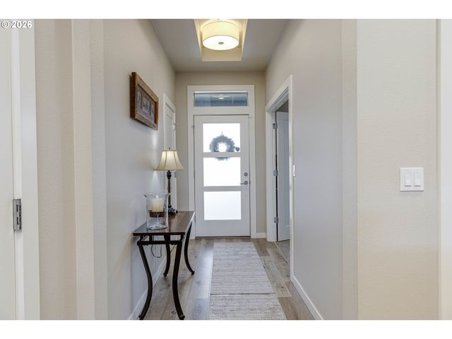 2132 Nw MCGAREY Dr, Mc Minnville, OR 97128