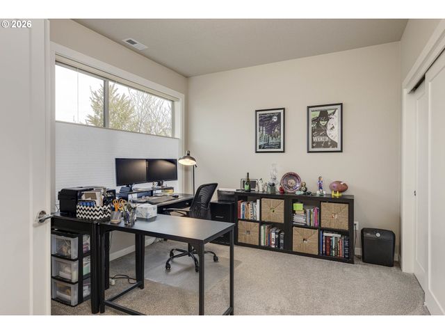 2132 Nw MCGAREY Dr, Mc Minnville, OR 97128