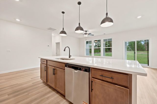 113 Cascade Dr., Conway, SC 29527