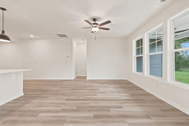 113 Cascade Dr., Conway, SC 29527