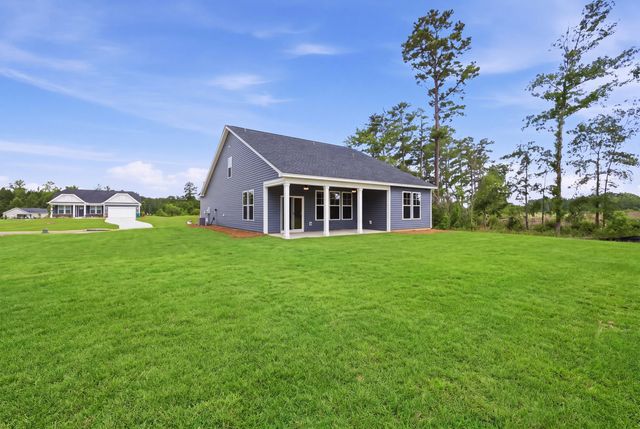 113 Cascade Dr., Conway, SC 29527