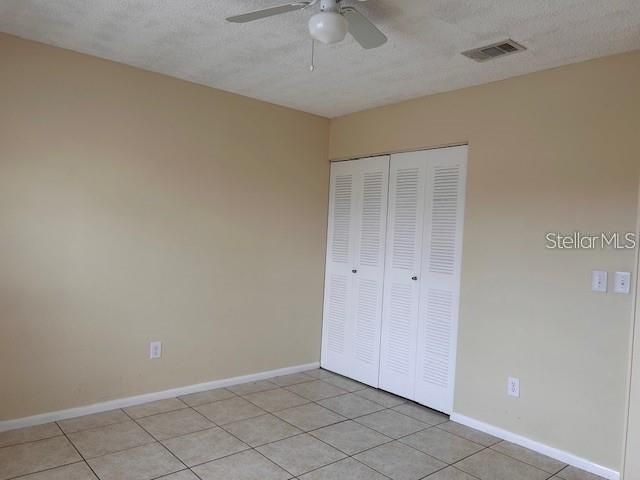 40 E COUNTRY COVE WAY, Kissimmee, FL 34743