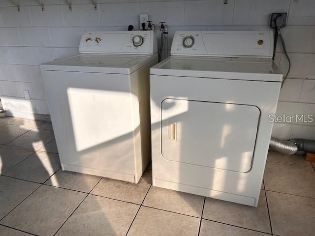 40 E COUNTRY COVE WAY, Kissimmee, FL 34743