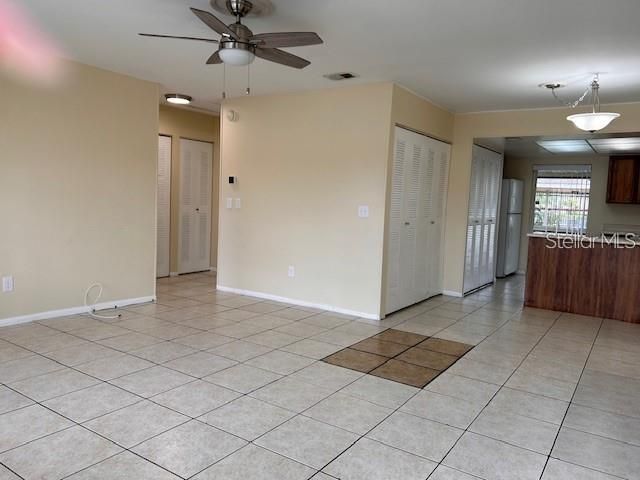 40 E COUNTRY COVE WAY, Kissimmee, FL 34743
