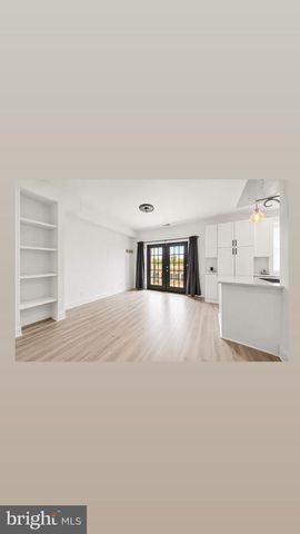 939 15TH ST SE, Washington, DC 20003
