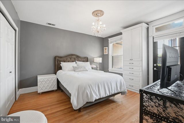 939 15TH ST SE, Washington, DC 20003
