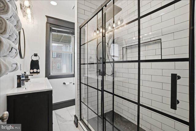 939 15TH ST SE, Washington, DC 20003