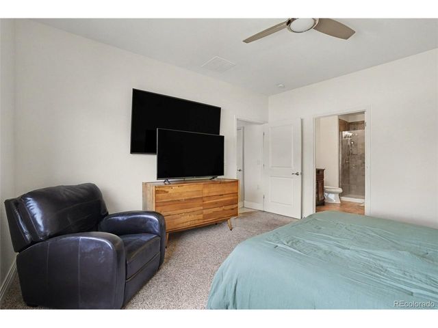2008 S Flanders Way D, Aurora, CO 80013