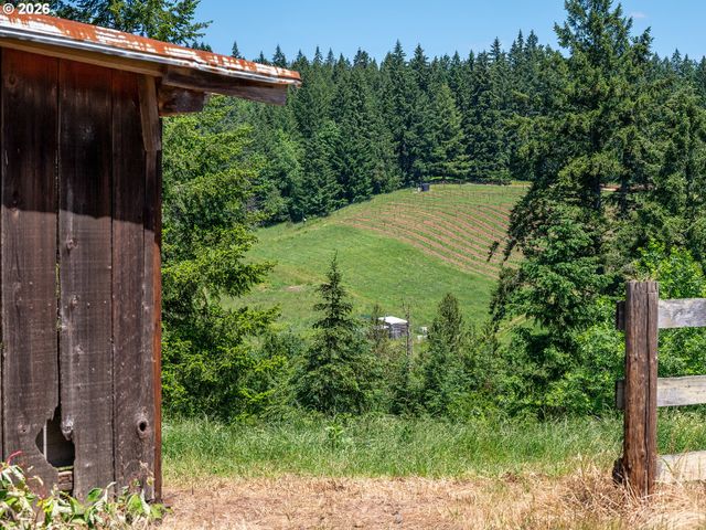 21950 Nw MEIER Rd, Hillsboro, OR 97124