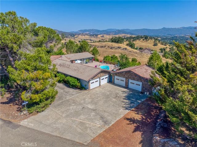 460 Lake Vista Drive, Lakeport, CA 95453