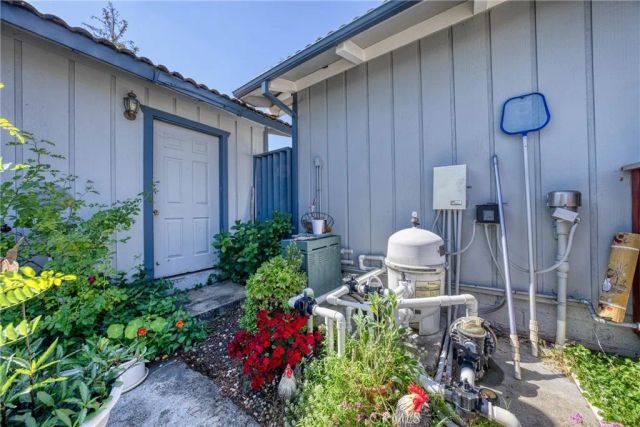 460 Lake Vista Drive, Lakeport, CA 95453