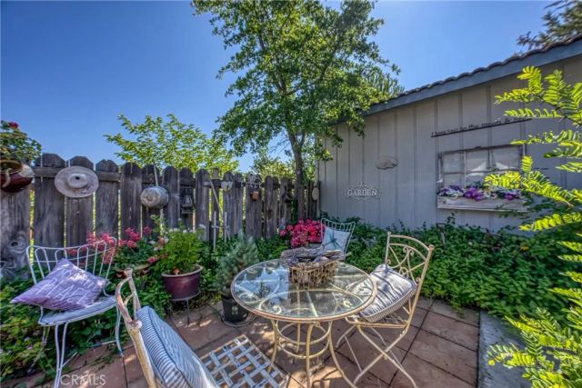 460 Lake Vista Drive, Lakeport, CA 95453