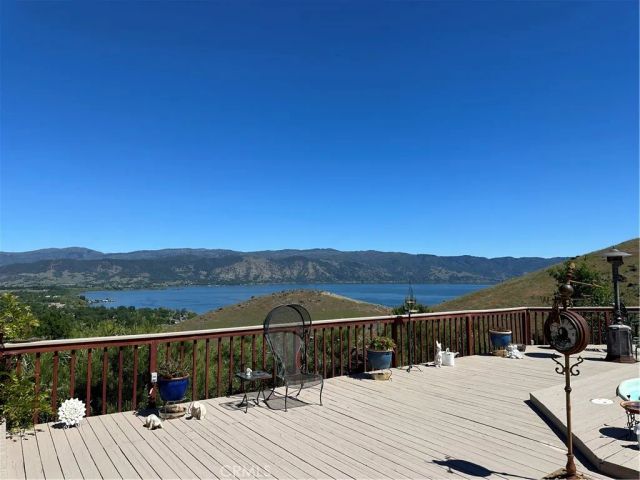460 Lake Vista Drive, Lakeport, CA 95453