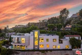 1377 Miller Place, Los Angeles, CA 90069