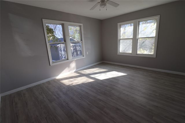 2208 N Sylvania Avenue, Fort Worth, TX 76111