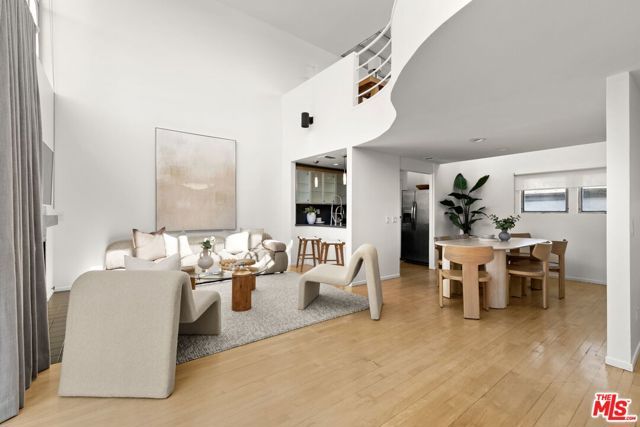 1319 Harvard Street 5, Santa Monica, CA 90404