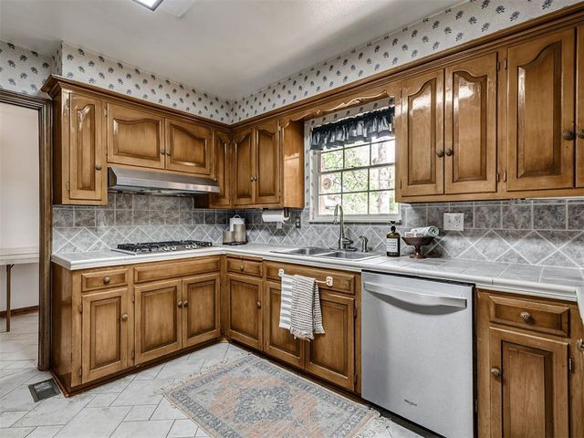 3208 N Preston Drive, Oklahoma City, OK 73122