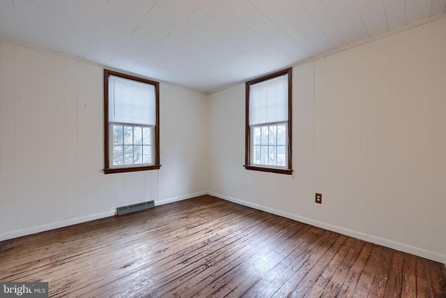 2833 VIREO RD, York, PA 17403