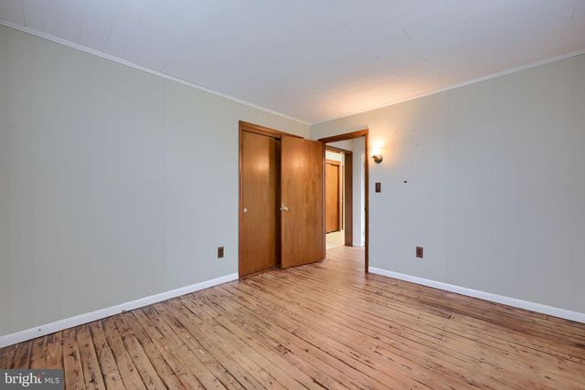 2833 VIREO RD, York, PA 17403