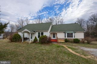 2833 VIREO RD, York, PA 17403