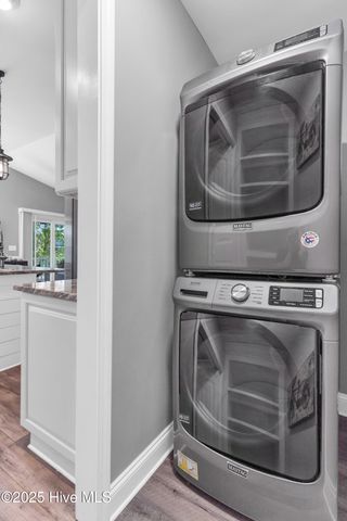 107 SW 25th Street, Oak Island, NC 28465