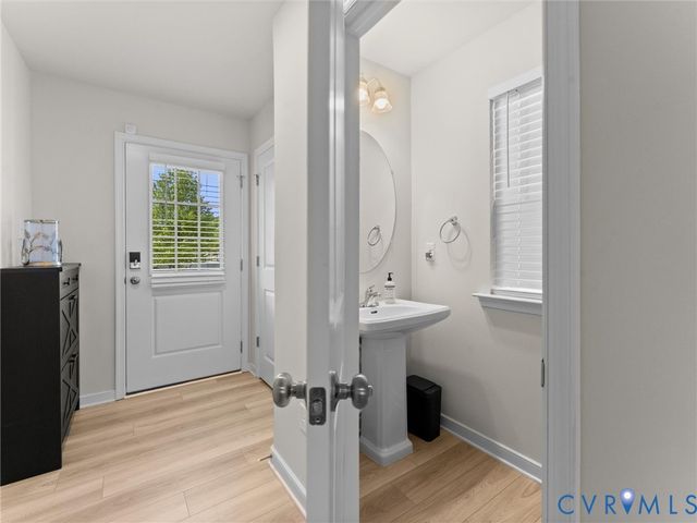 2112 Grand Reserve Way, Richmond, VA 23223