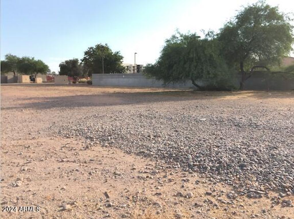 514 E BOSTON Circle 3, Chandler, AZ 85225 — photo 3