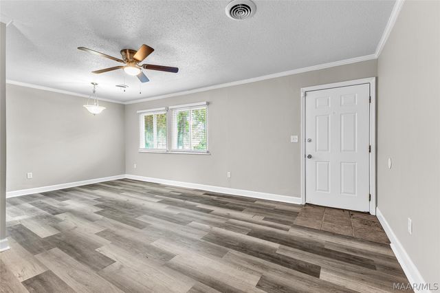 6132 Gladstone Drive, Montgomery, AL 36117