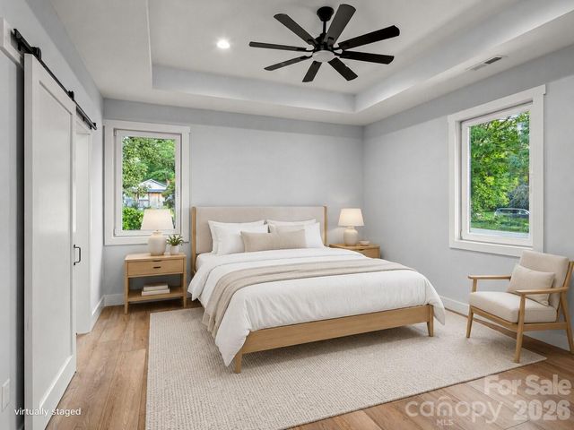 902 Narva Road, Hendersonville, NC 28792