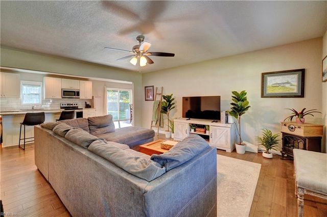 509 Plainfield AVE, Chesapeake, VA 23320