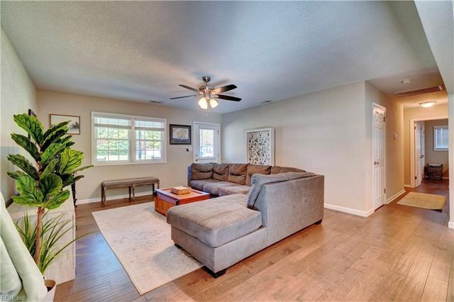 509 Plainfield AVE, Chesapeake, VA 23320