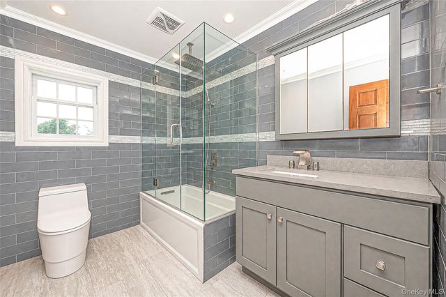 4 Teamster Lane, Levittown, NY 11756