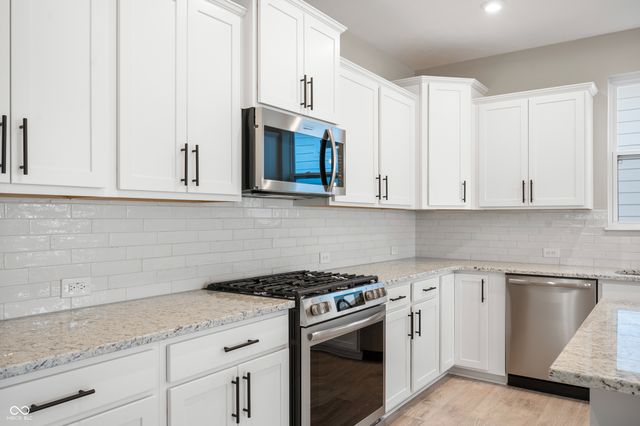 14239 Coyote Ridge Drive, Noblesville, IN 46060