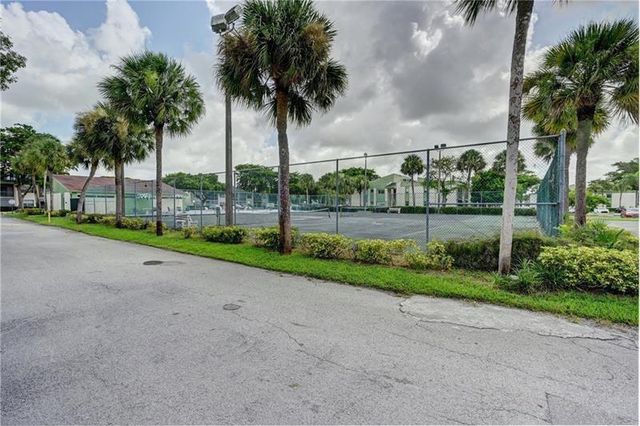 4150 NW 90th Avenue 202, Coral Springs, FL 33065