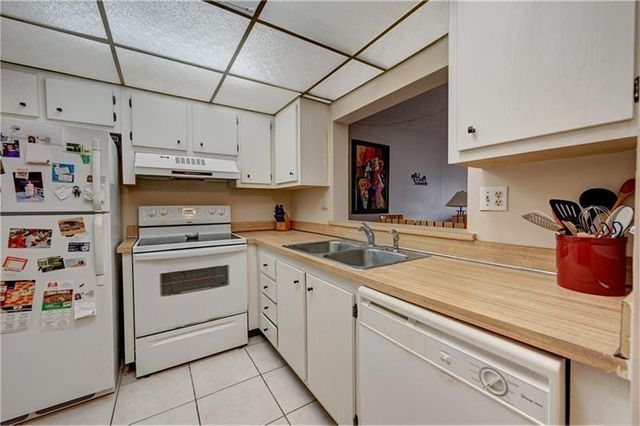 4150 NW 90th Avenue 202, Coral Springs, FL 33065