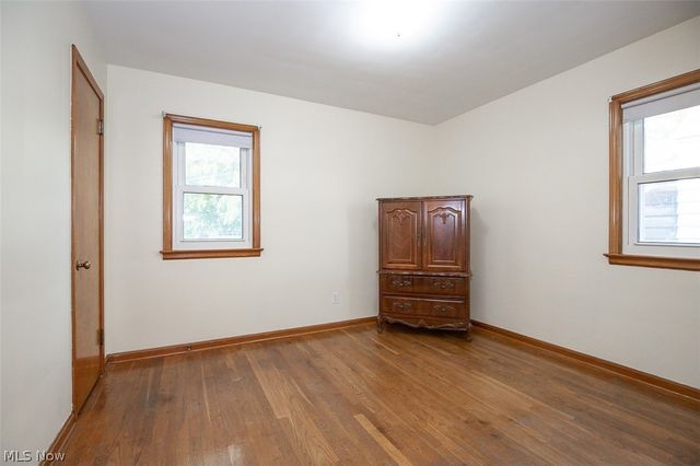 6602 Brownfield Drive, Parma, OH 44129
