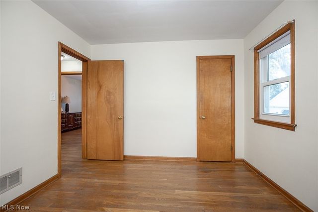 6602 Brownfield Drive, Parma, OH 44129
