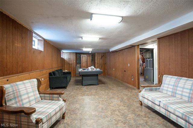 6602 Brownfield Drive, Parma, OH 44129
