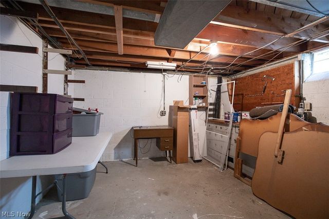 6602 Brownfield Drive, Parma, OH 44129