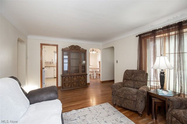 6602 Brownfield Drive, Parma, OH 44129
