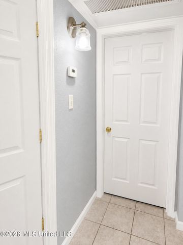 245 Mc Donnell Avenue, 202a, Biloxi, MS 39531