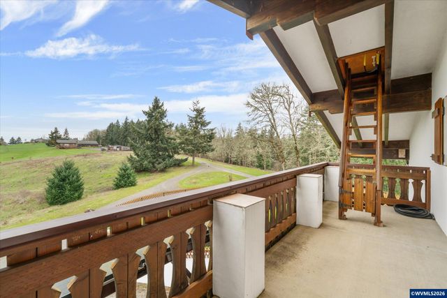 2550 Stiles Rd, Dallas, OR 97338