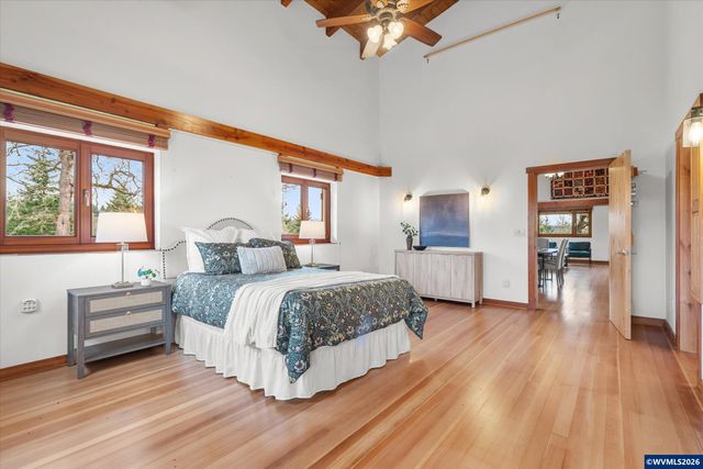 2550 Stiles Rd, Dallas, OR 97338