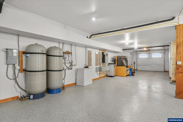 2550 Stiles Rd, Dallas, OR 97338