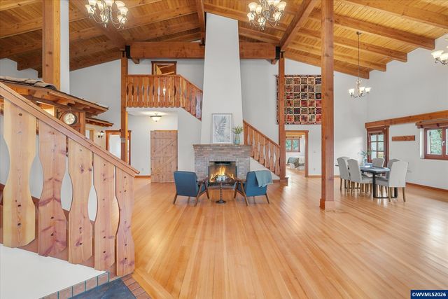 2550 Stiles Rd, Dallas, OR 97338