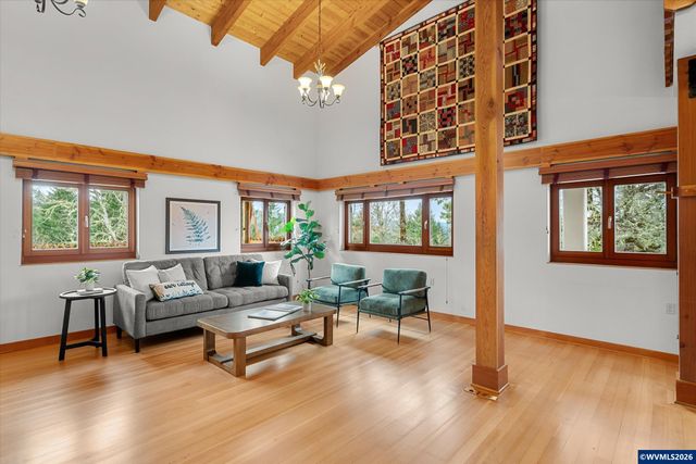 2550 Stiles Rd, Dallas, OR 97338