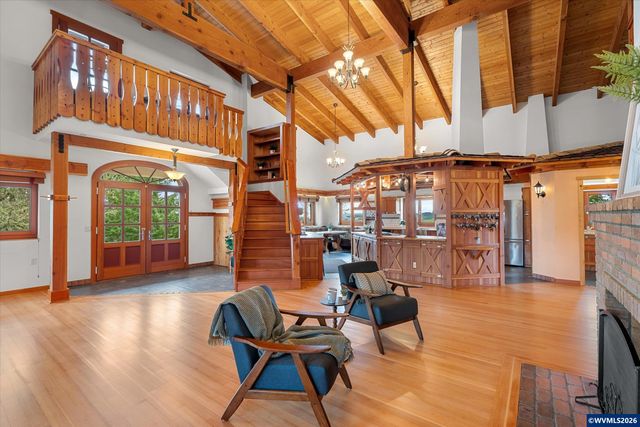 2550 Stiles Rd, Dallas, OR 97338