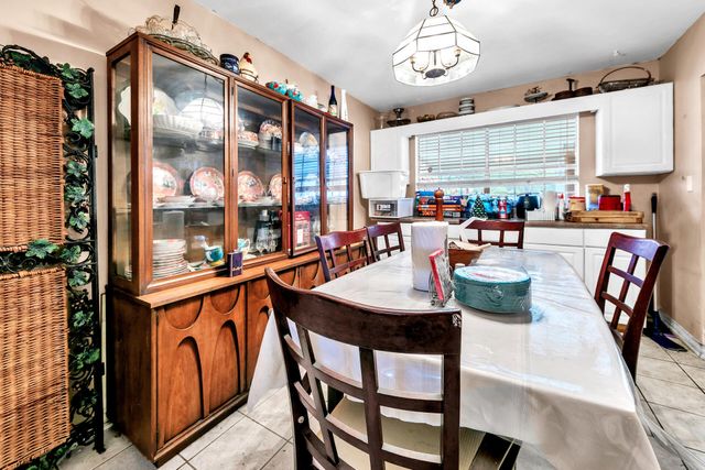 701 Trowbridge Avenue, Fort Walton Beach, FL 32547