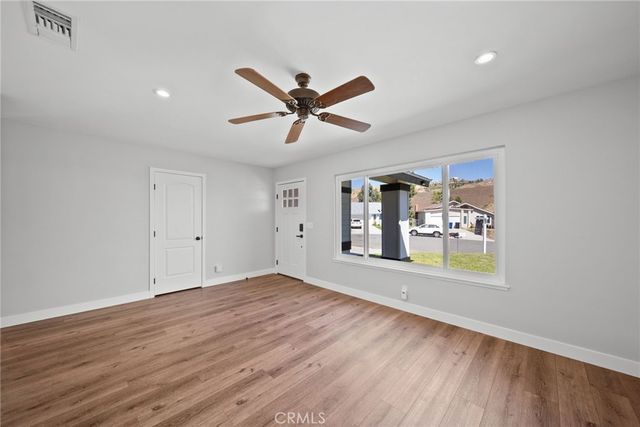 29929 Violet Hills, Canyon Country, CA 91387