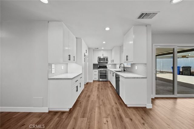 29929 Violet Hills, Canyon Country, CA 91387